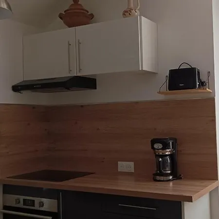 Chez Thythy - 8 La Capelette *